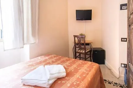 Konukevi Marta 4*